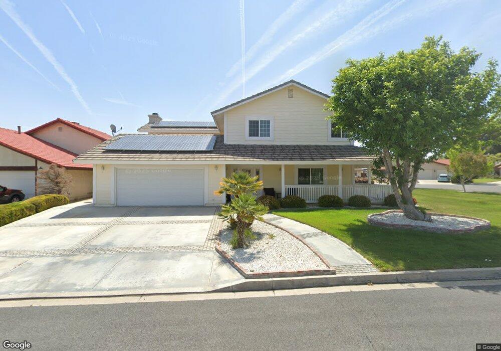 12631 Ashbrook Ct, Victorville, CA 92395 - photo 1