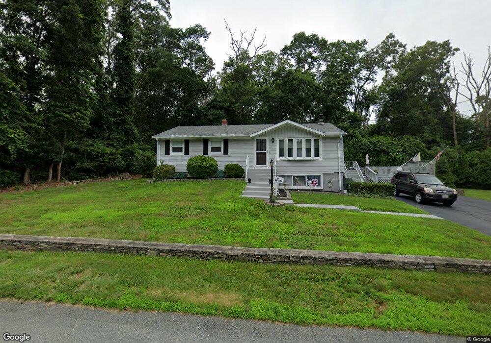 26 Restview Ave, Tiverton, RI 02878 - photo 1