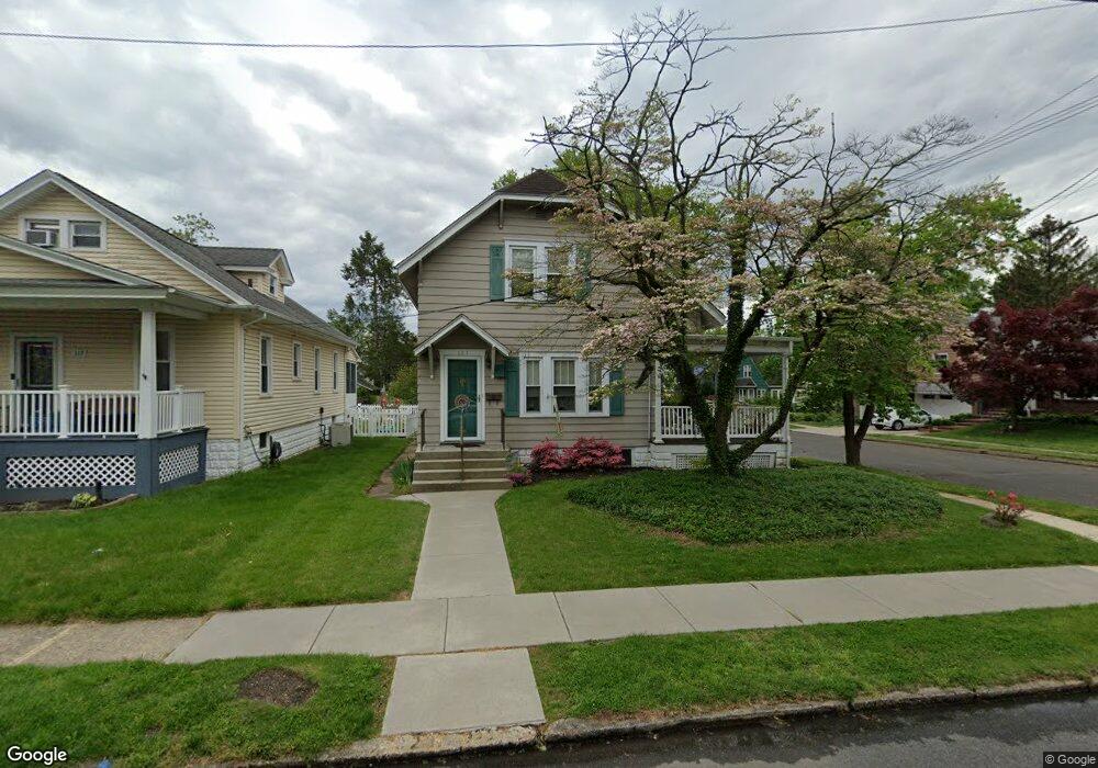 323 W Centre St, Woodbury, NJ 08096 - photo 1