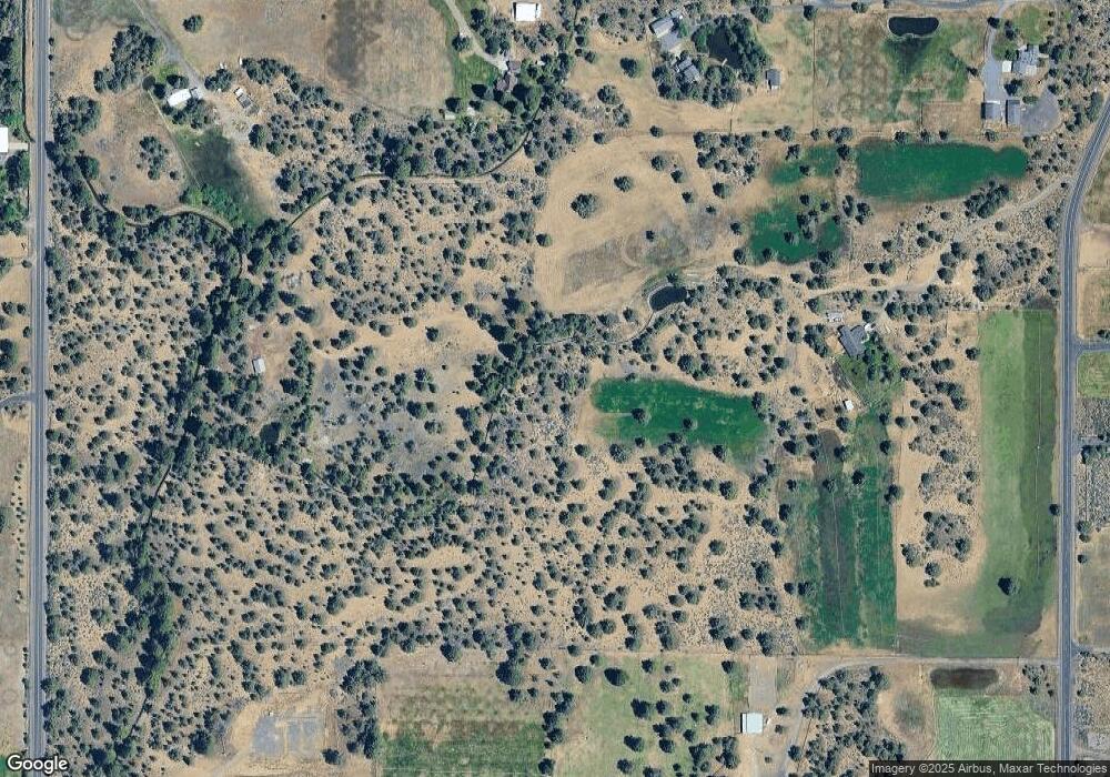 61185 Billadeau Rd, Bend, OR 97702 - photo 1