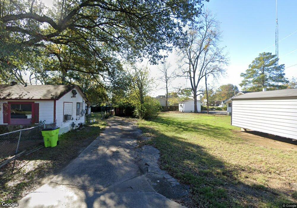 106 E 16th St, Stuttgart, AR 72160 - photo 1