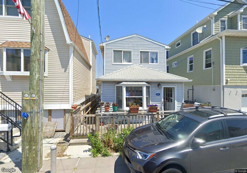 45 W 11th Rd, Broad Channel, NY 11693 - photo 1