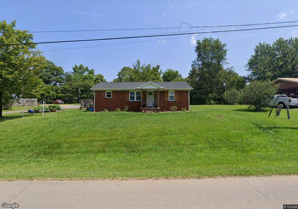 860 Old Stewart Rd, Tennessee Ridge, TN 37178 - photo 1