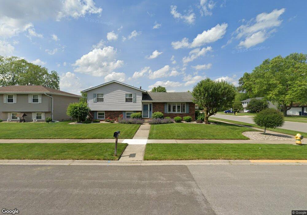 127 Ivy Ln, Dyer, IN 46311 - photo 1