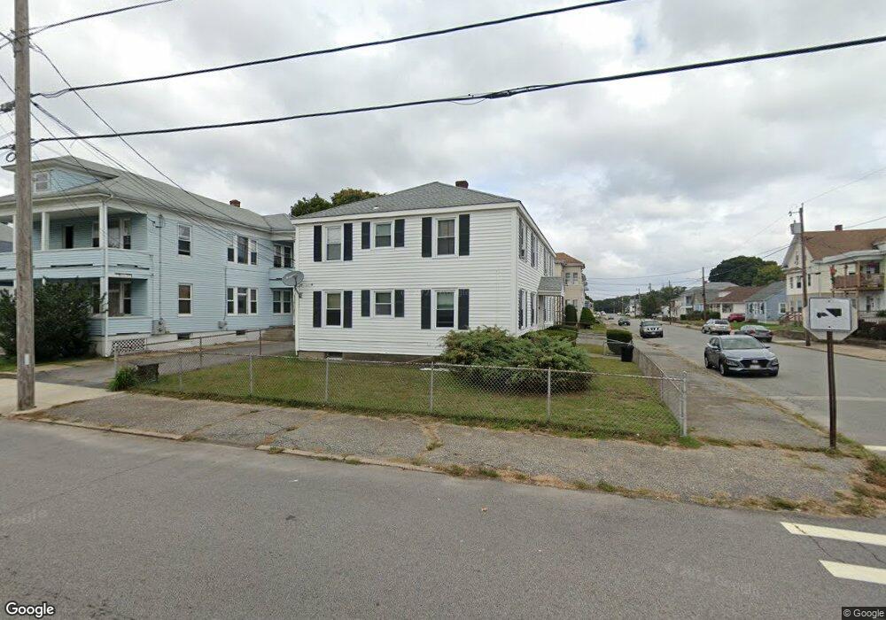 104 Sweet Ave, Pawtucket, RI 02861 - photo 1