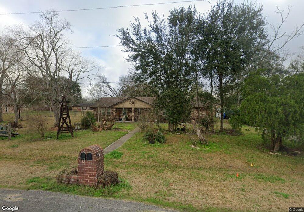 1901 Westview Dr, Alvin, TX 77511 - photo 1