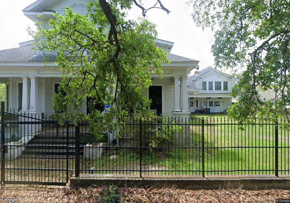 204 Bookter St, Bay Saint Louis, MS 39520 - photo 1