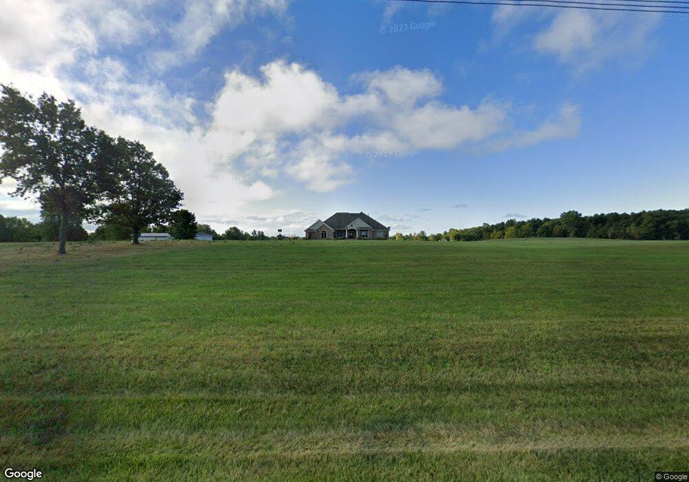 10921 W Yoder Rd, Roanoke, IN 46783 - photo 1