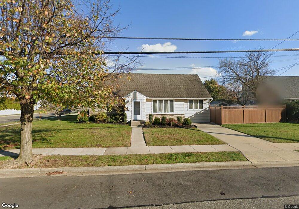 3007 Roxbury Rd, Oceanside, NY 11572 - photo 1