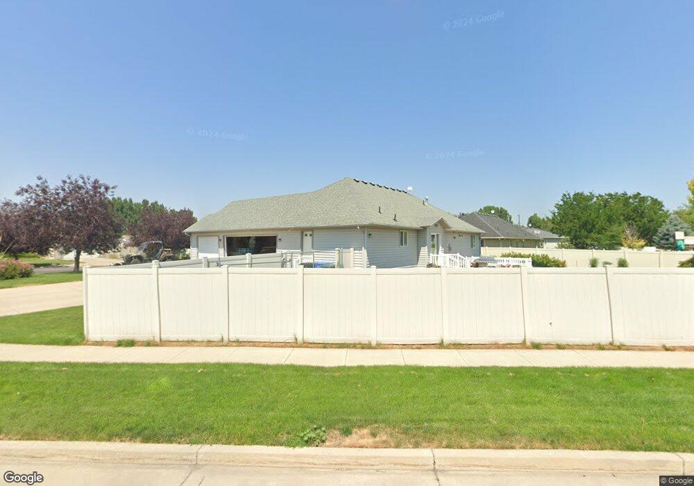 721 E 440 S unit 6, Hyrum, UT 84319 - photo 1