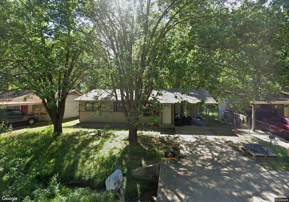 112 Shellwood Dr, Wake Village, TX 75501 - photo 1