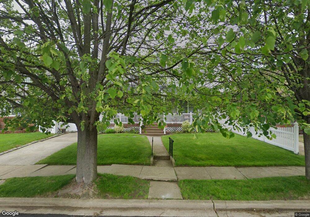 291 Brompton Rd S, Garden City, NY 11530 - photo 1