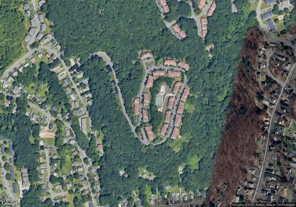 67 Kingswood Dr, Bethel, CT 06801 - photo 1