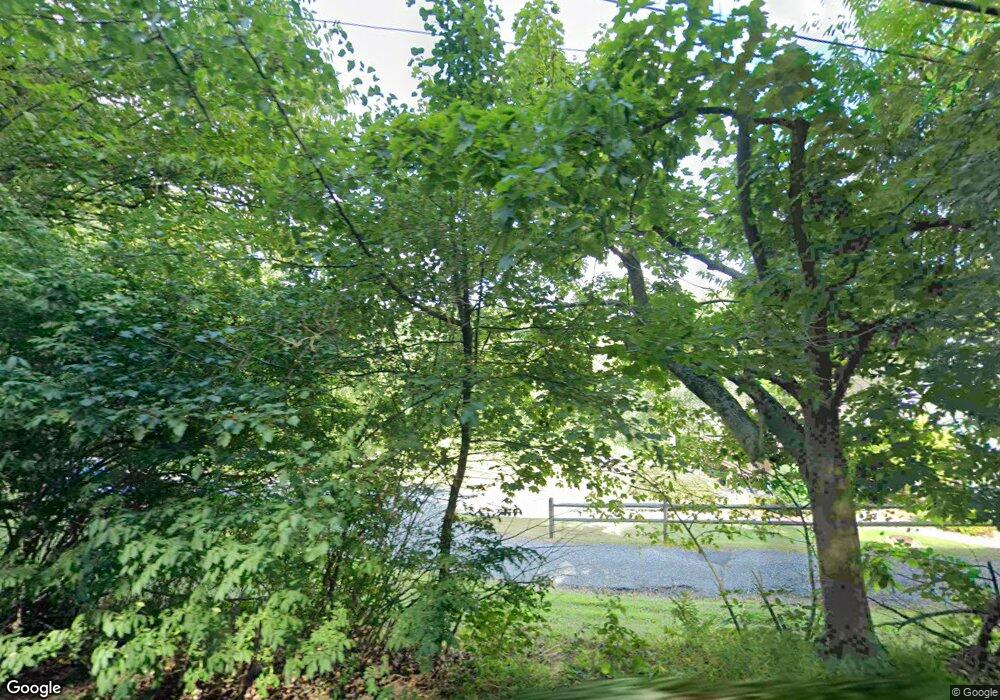 2001 Weisstown Rd, Bechtelsville, PA 19505 - photo 1