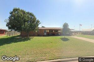217 Pawnee Rd, Foss, OK 73647