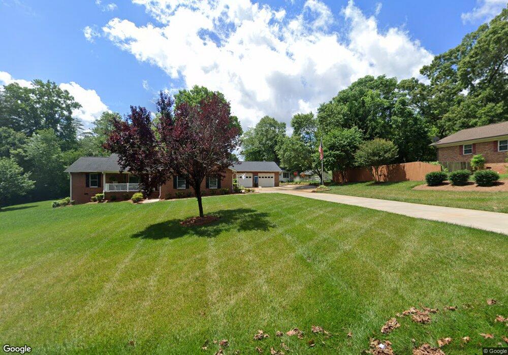 424 Chestnut Ln, Statesville, NC 28625 - photo 1