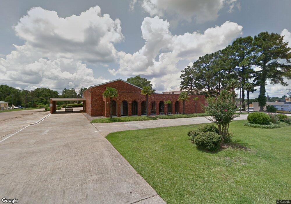 1801 Delaware Ave, McComb, MS 39648 - photo 1