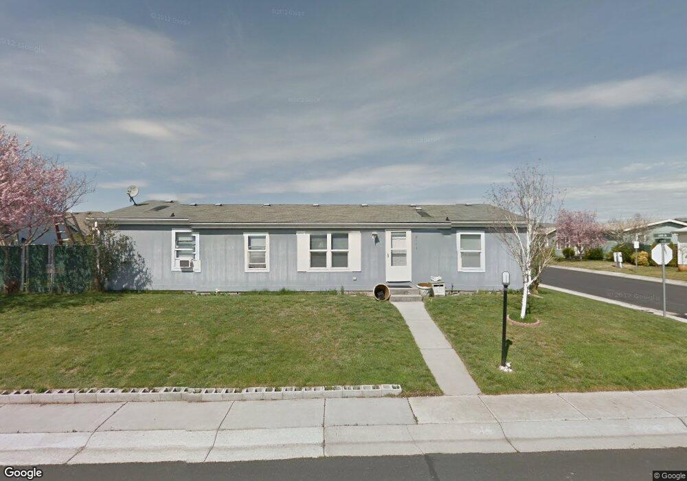 2117 Lara Ln, Central Point, OR 97502 - photo 1