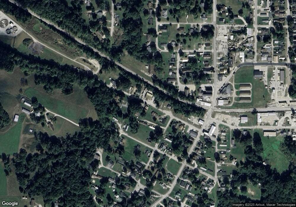 395 Railroad St unit 2, Bloomfield, IN 47424 - photo 1