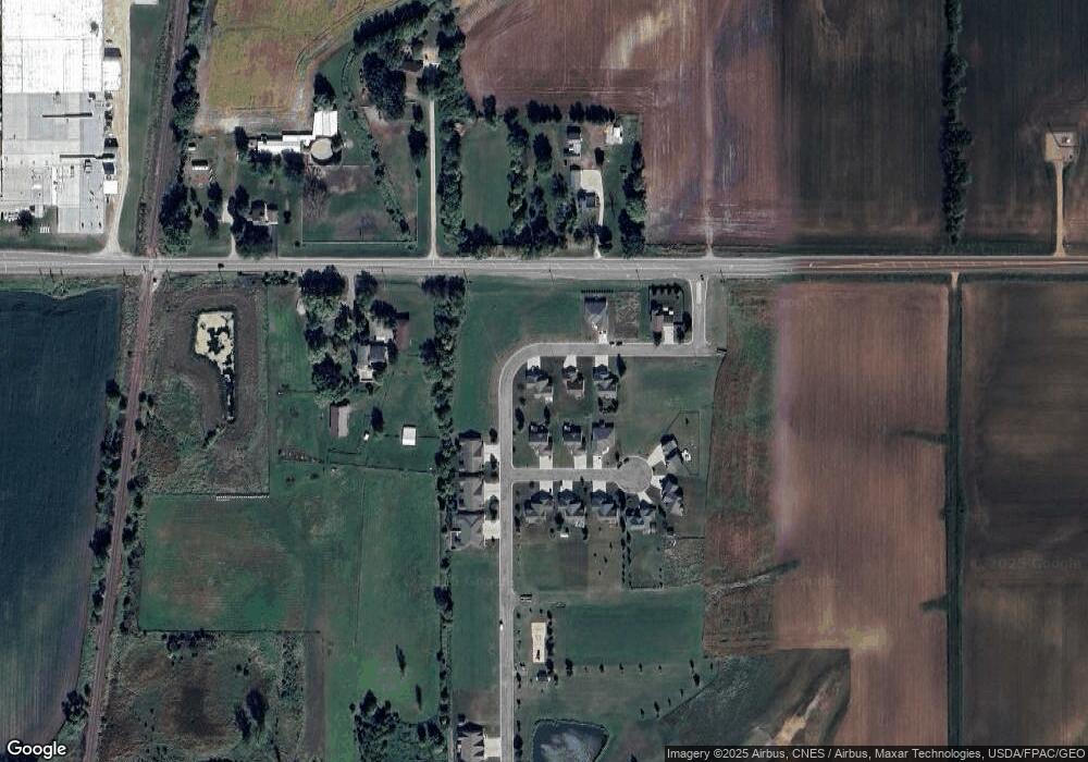 2046 Paradise Rd, Albert Lea, MN 56007 - photo 1