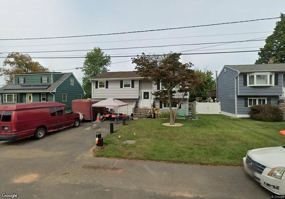 609 Cook Ave, Middlesex, NJ 08846 - photo 1