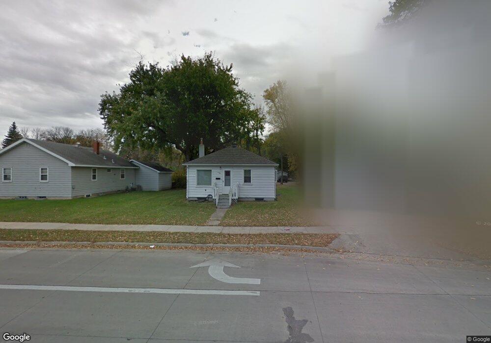 1706 5th Ave S, Fargo, ND 58103 - photo 1