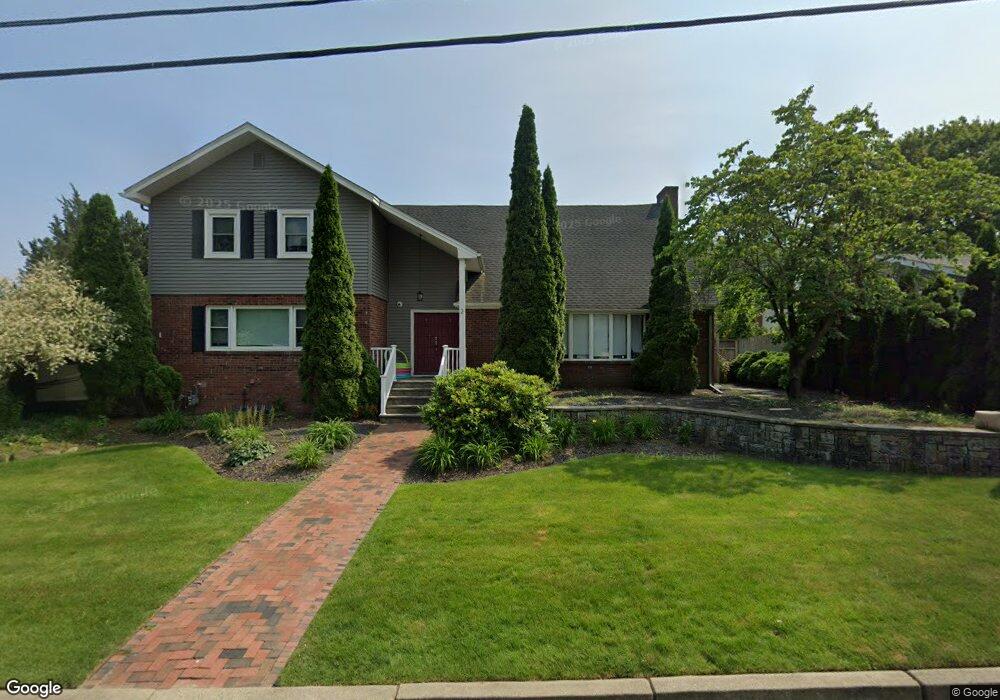 2 Brimfield Rd, Cranston, RI 02920 - photo 1