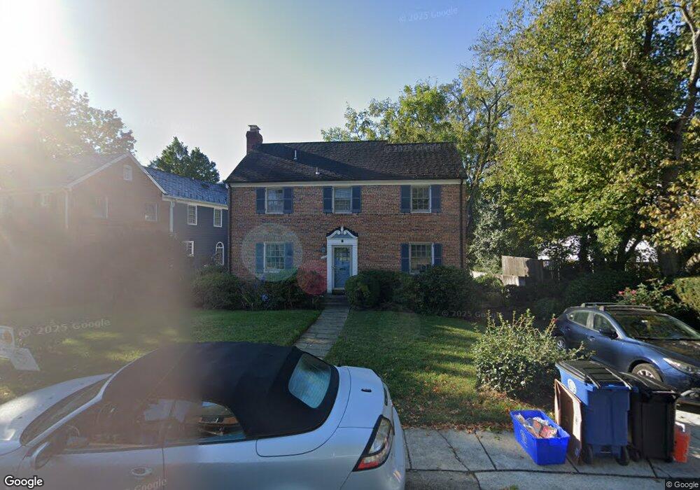 3104 Cummings Ln, Chevy Chase, MD 20815 - photo 1