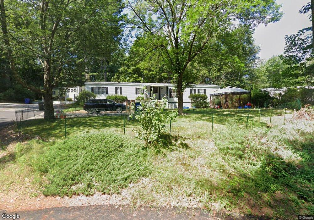 14 Cimmarron Cir, Londonderry, NH 03053 - photo 1