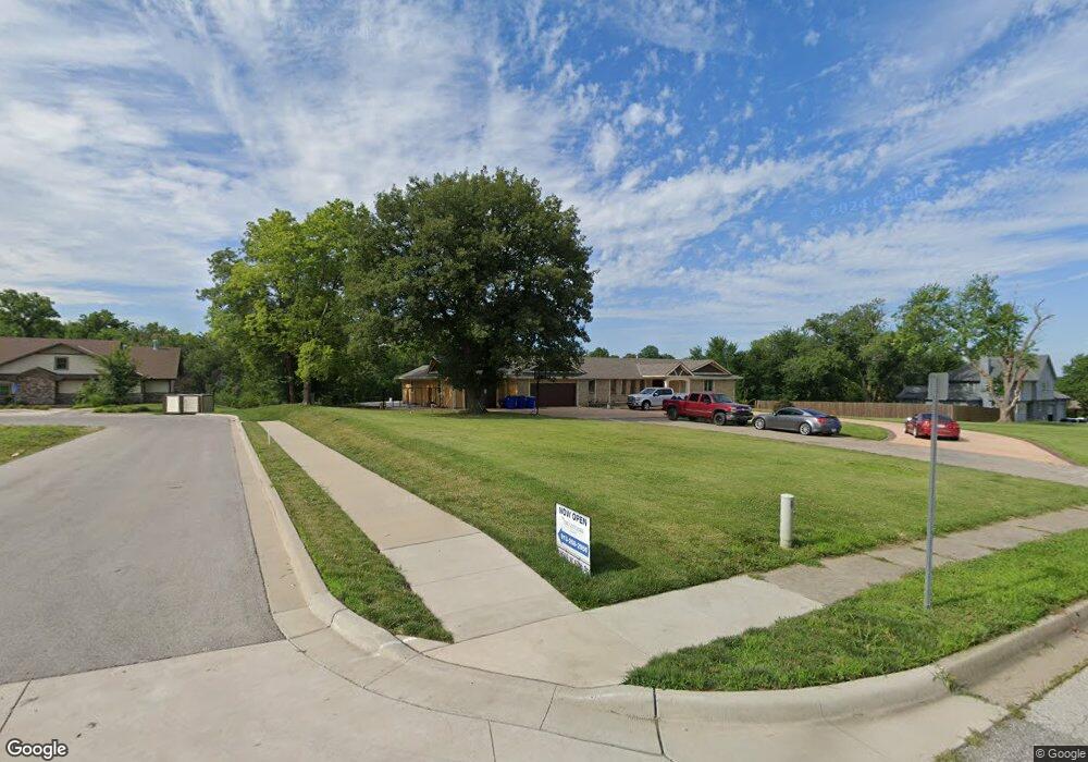 13611 W 67th St, Shawnee, KS 66216 - photo 1