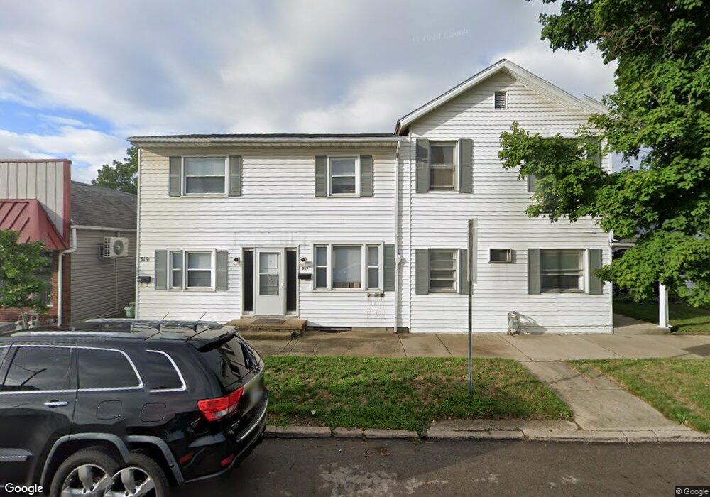 319 E Main St, Circleville, OH 43113 - photo 1