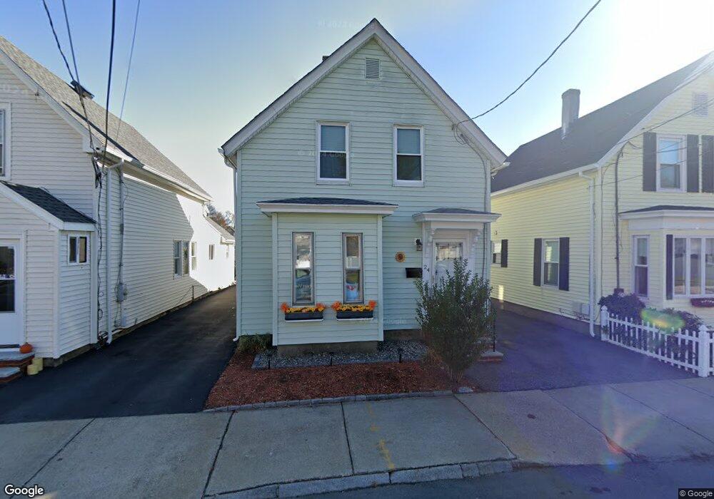 24 Richardson St unit single, Woburn, MA 01801 - photo 1