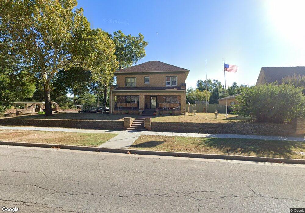 1725 N Bdwy, Shawnee, OK 74804 - photo 1