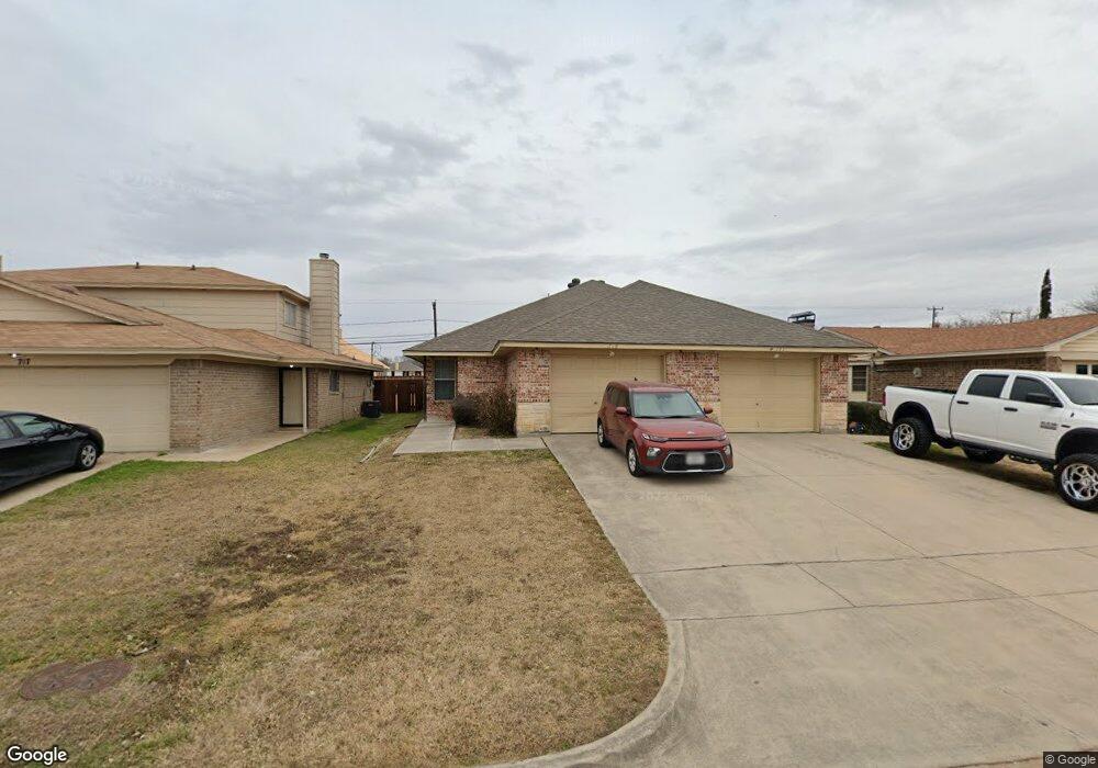 719 Lariat Ln, Fort Worth, TX 76108 - photo 1