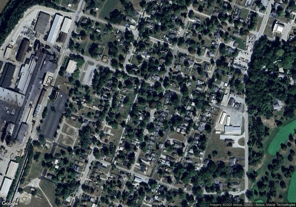 906 S Brady St, Attica, IN 47918 - photo 1