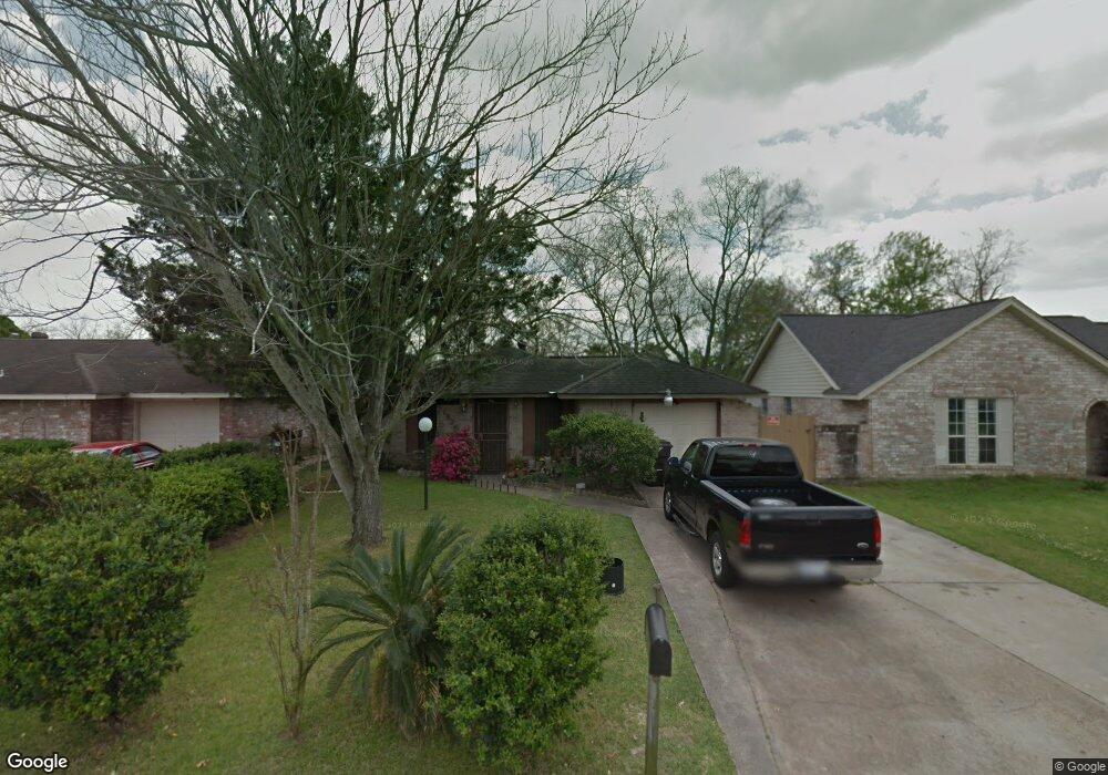 1935 Twinbrooke Dr, Houston, TX 77088 - photo 1