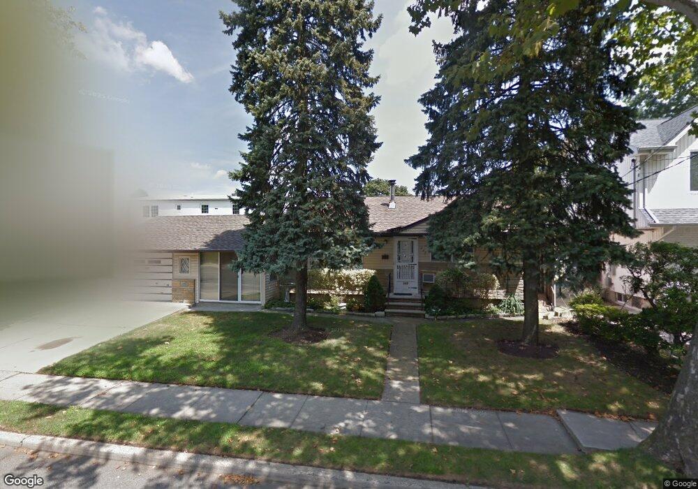 242 Marcus Ave, New Hyde Park, NY 11040 - photo 1