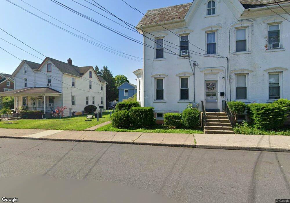 818 Juniper St, Quakertown, PA 18951 - photo 1