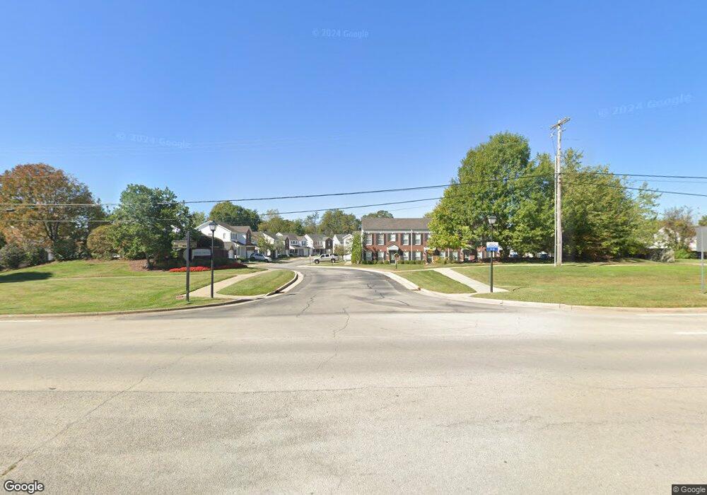 8320 Arbor Creek Dr, Louisville, KY 40228 - photo 1