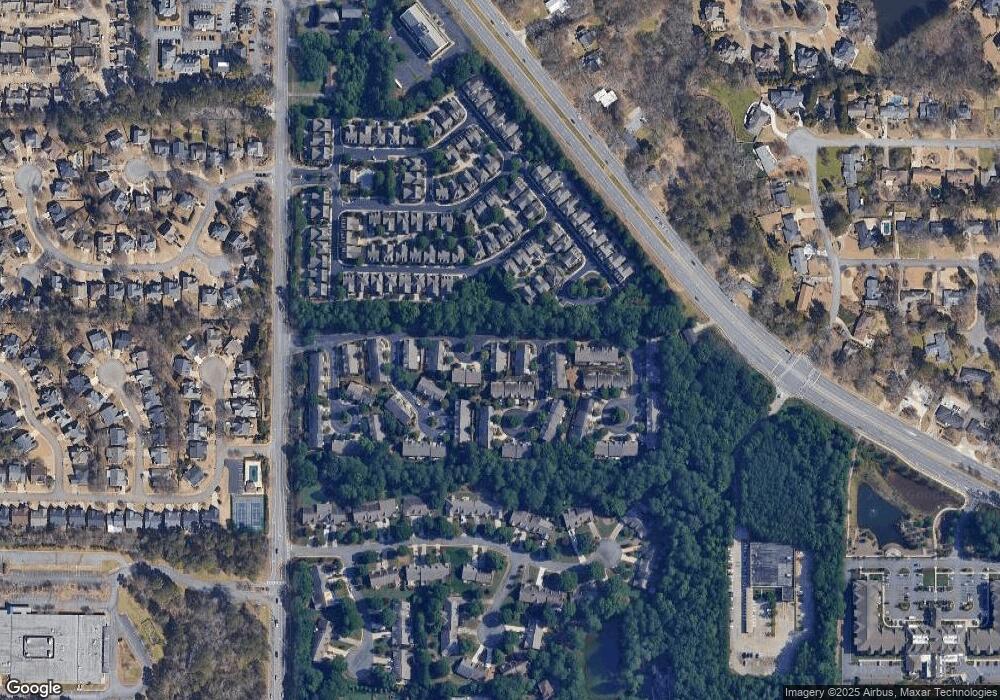 718 Thornington Dr, Roswell, GA 30075 - photo 1