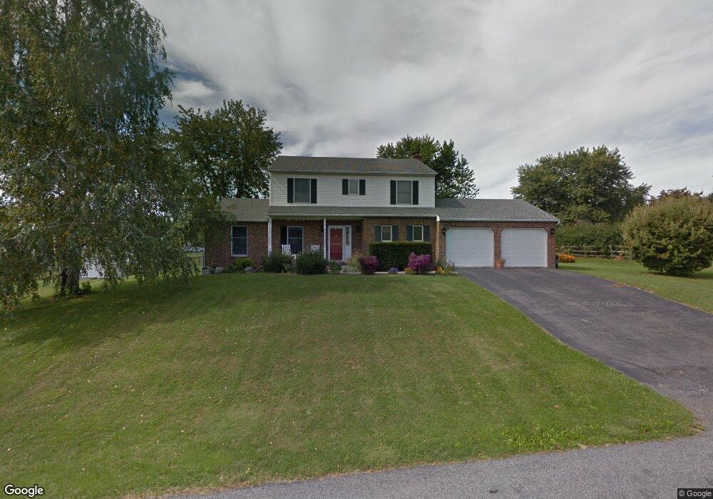 5616 Heather Ln, Laurys Station, PA 18059 - photo 1