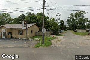 5018 S Lincoln St, Oakland City, IN 47660