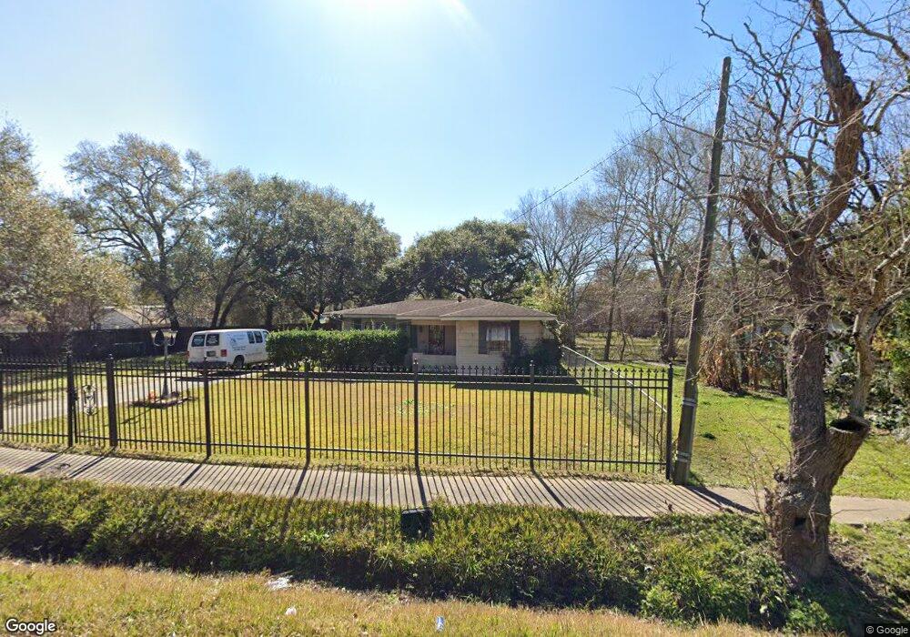 8242 Findlay St, Houston, TX 77017 - photo 1