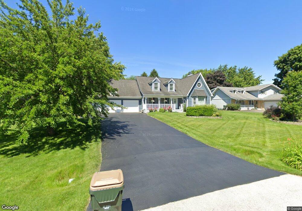 10S526 Curtis Ln, Naperville, IL 60564 - photo 1