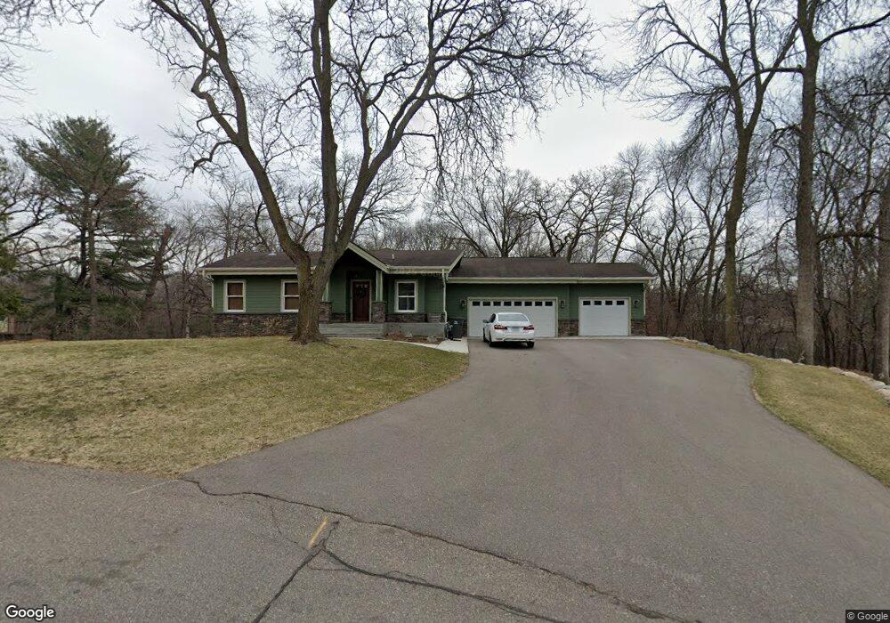 5333 Spring Ln, Minnetonka, MN 55345 - photo 1