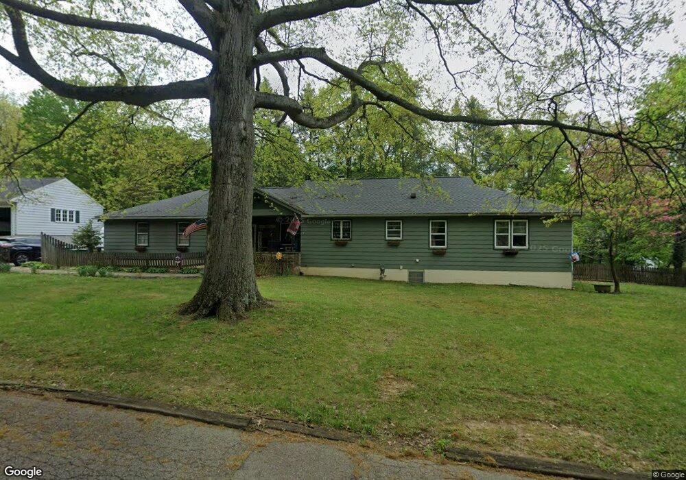 880 Sheridan Rd, Coshocton, OH 43812 - photo 1