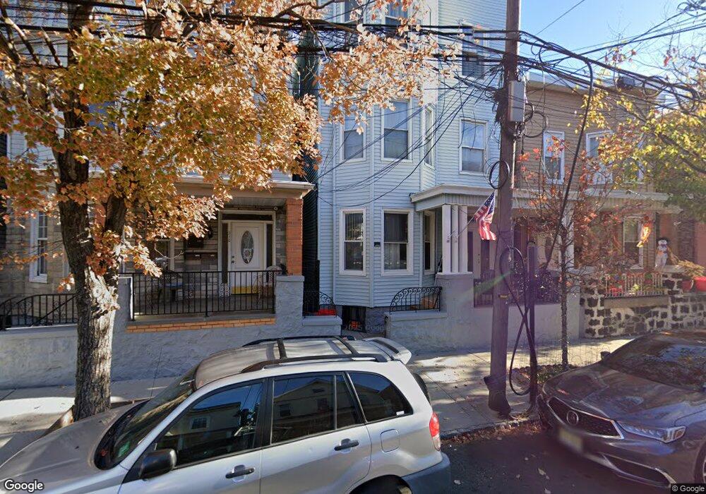 208 Maple St, Weehawken, NJ 07086 - photo 1