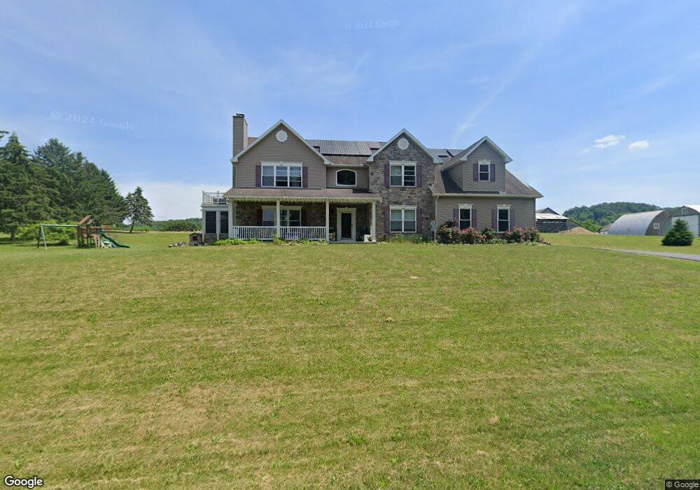 5458 Mill Rd, Emmaus, PA 18049 - photo 1