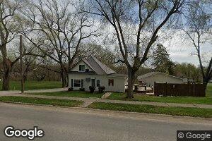 304 N 1st St, Mystic, IA 52574