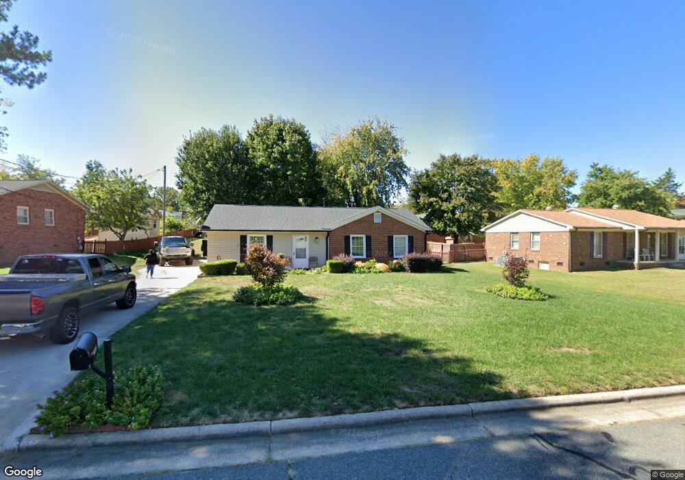 2702 Lafayette Place, High Point, NC 27263 - photo 1